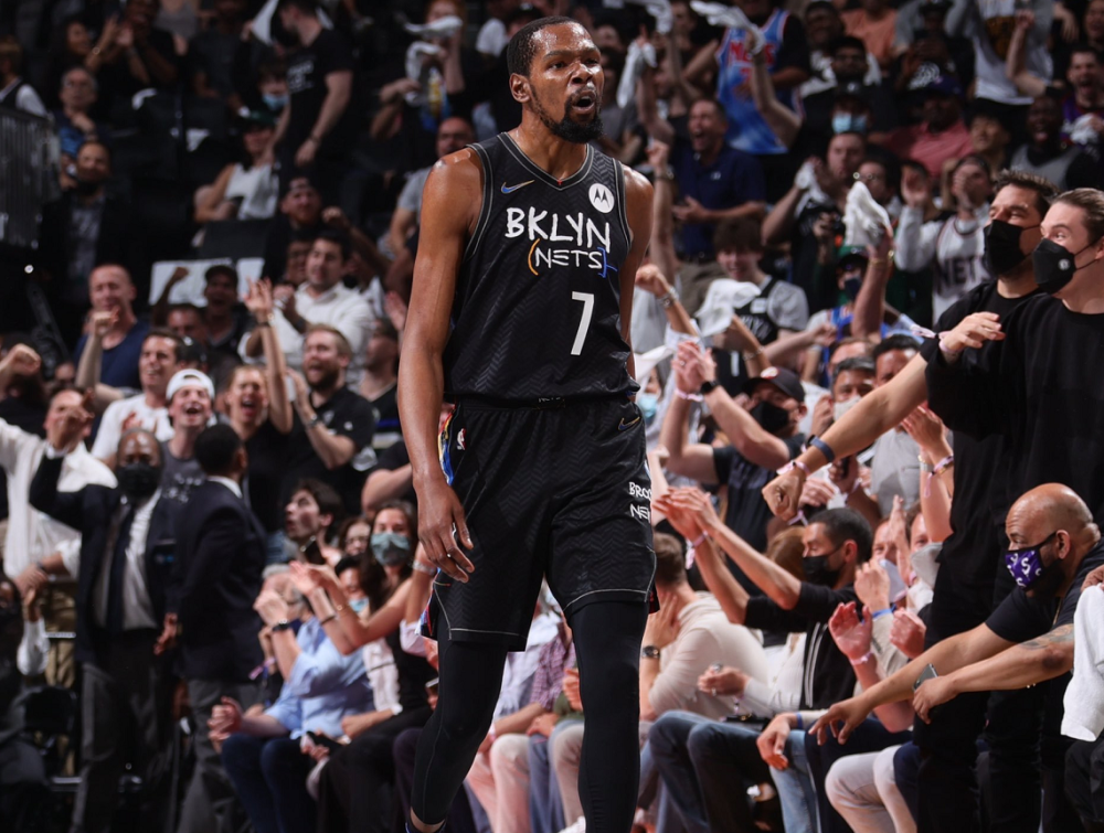  杜兰特死神模式狂砍四十加，太阳碾压鹈鹕喜提六连胜  